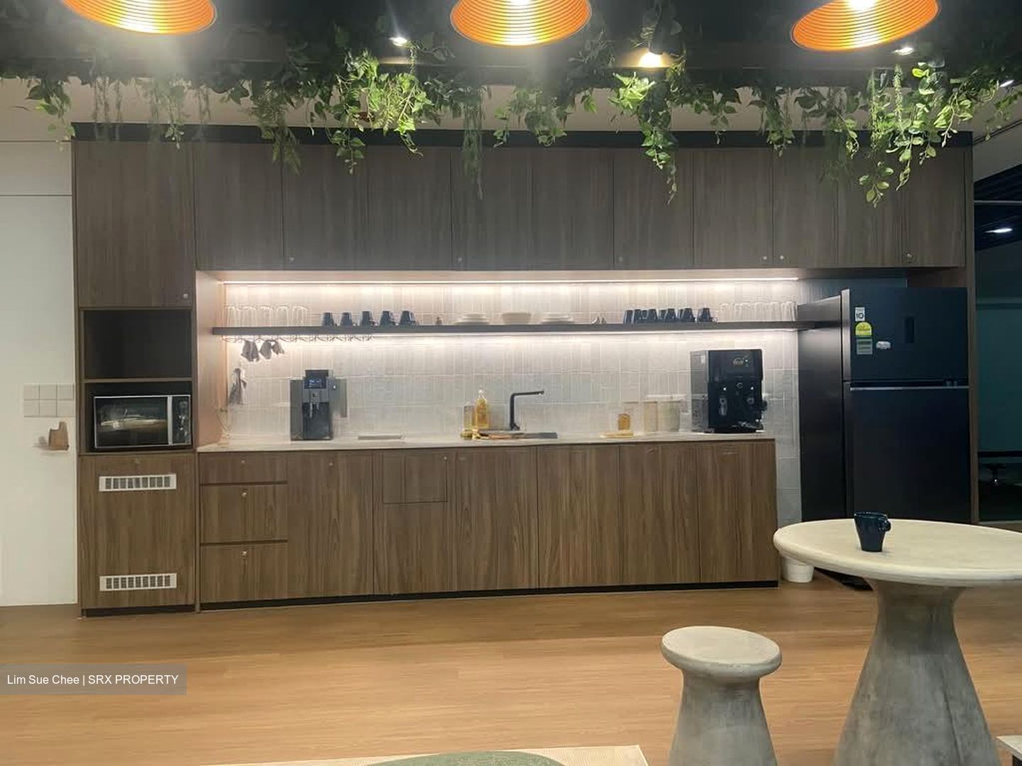 Sgx Centre Ii (D1), Office #581730011